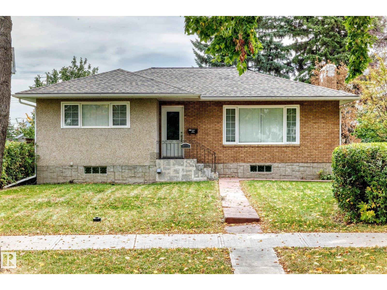 10715 133 St Nw Property Photo 6