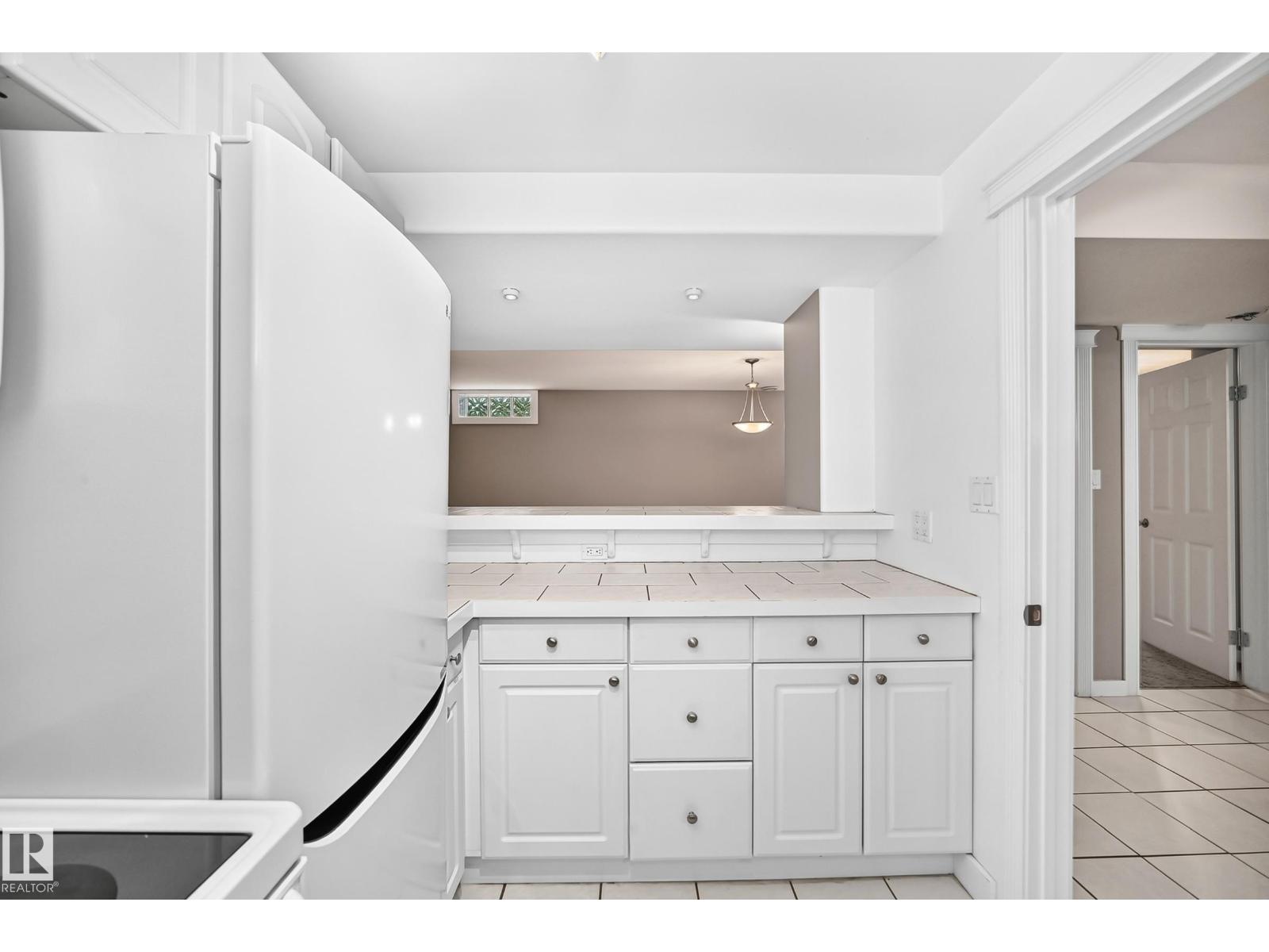 10715 133 St Nw Property Photo 41