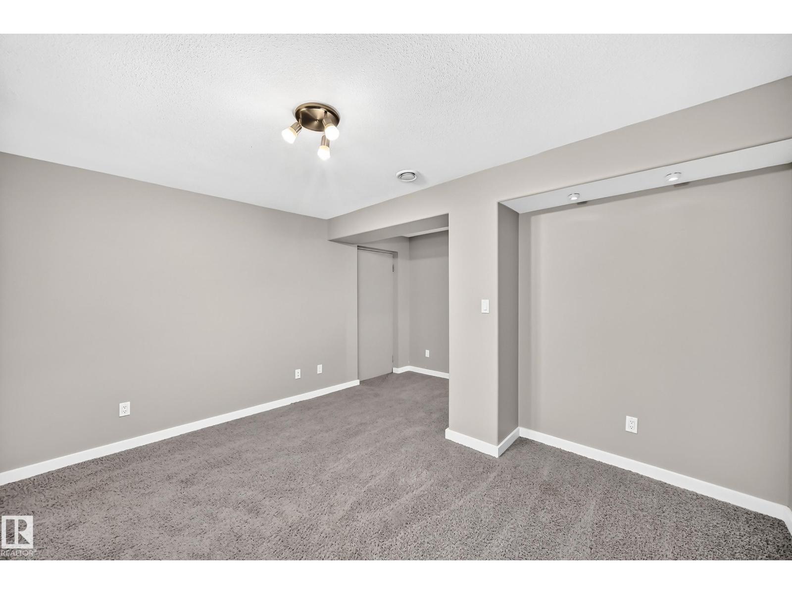 10715 133 St Nw Property Photo 43