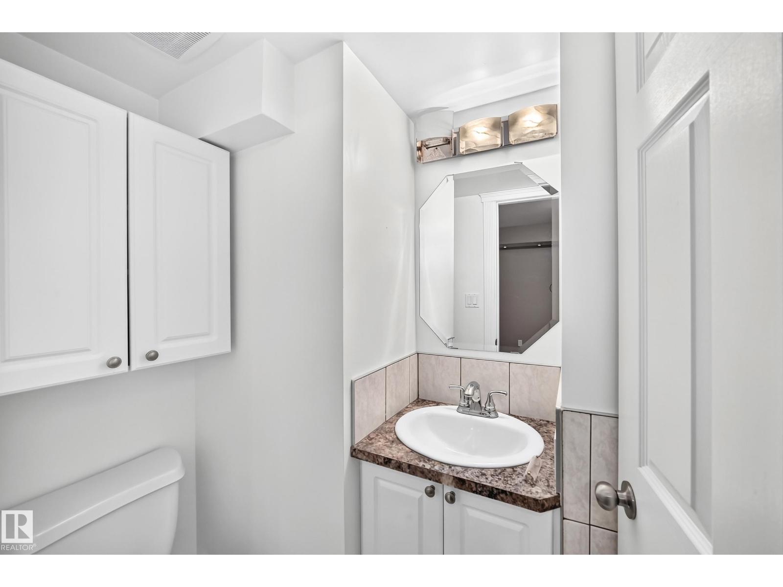 10715 133 St Nw Property Photo 45