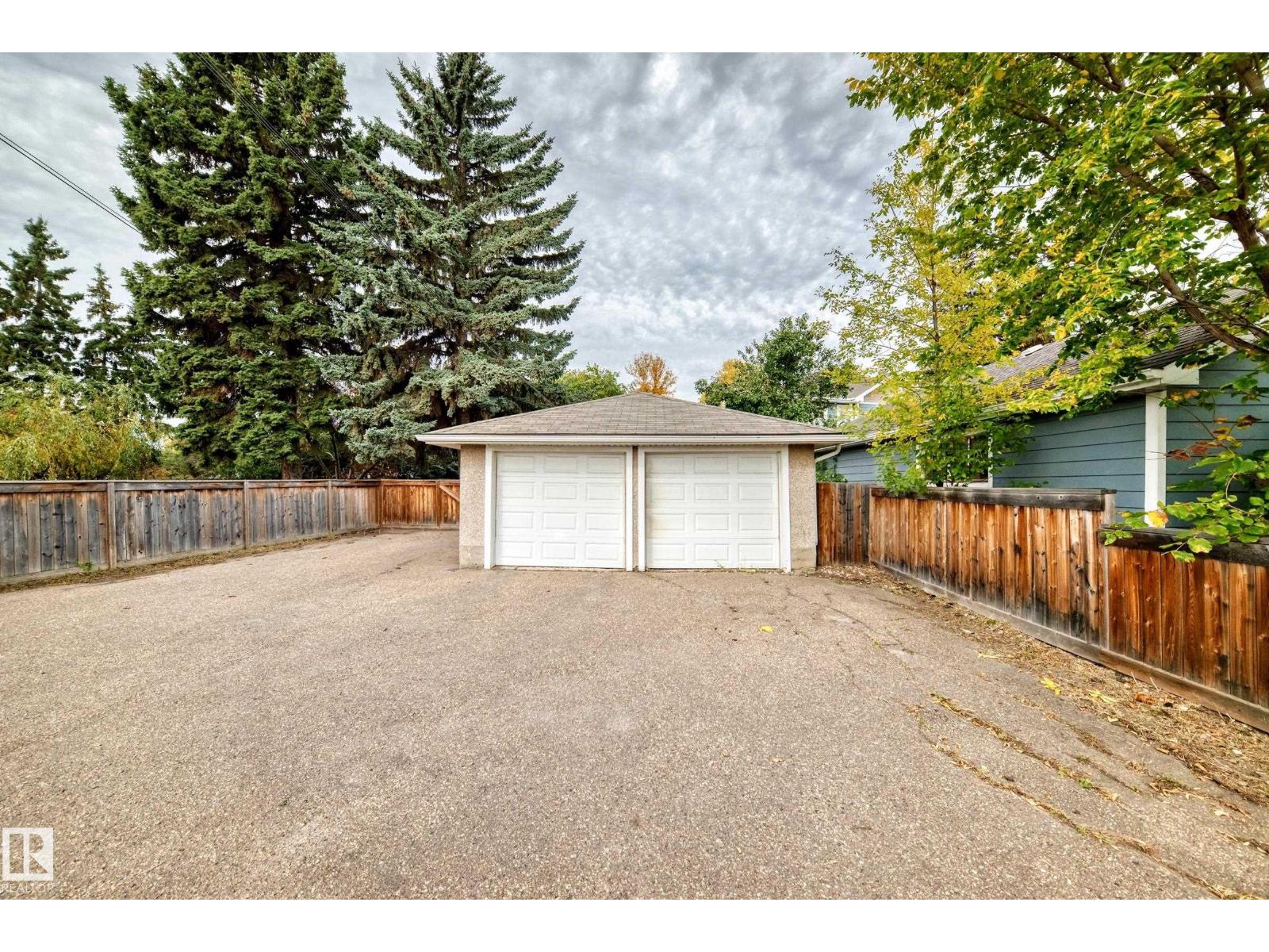 10715 133 St Nw Property Photo 59