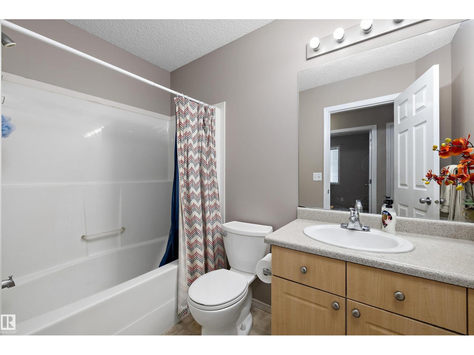 3114 32 Av Nw Property Photo 6