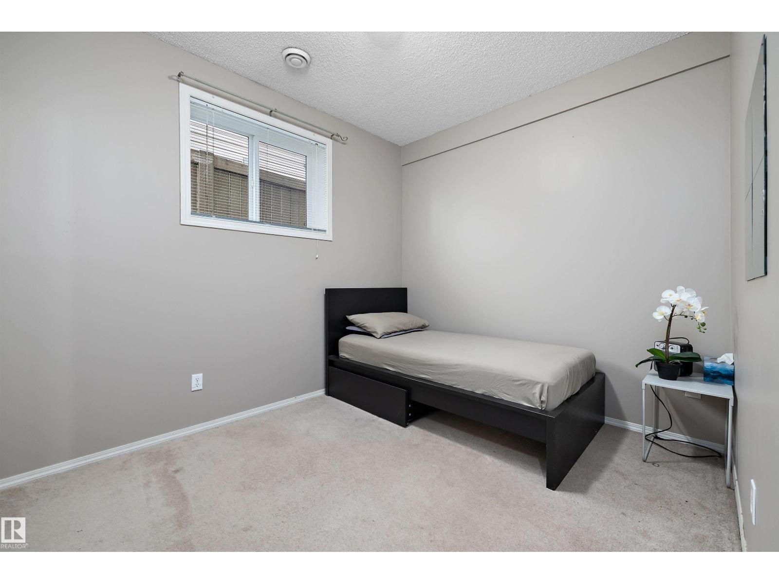 3114 32 Av Nw Property Photo 27