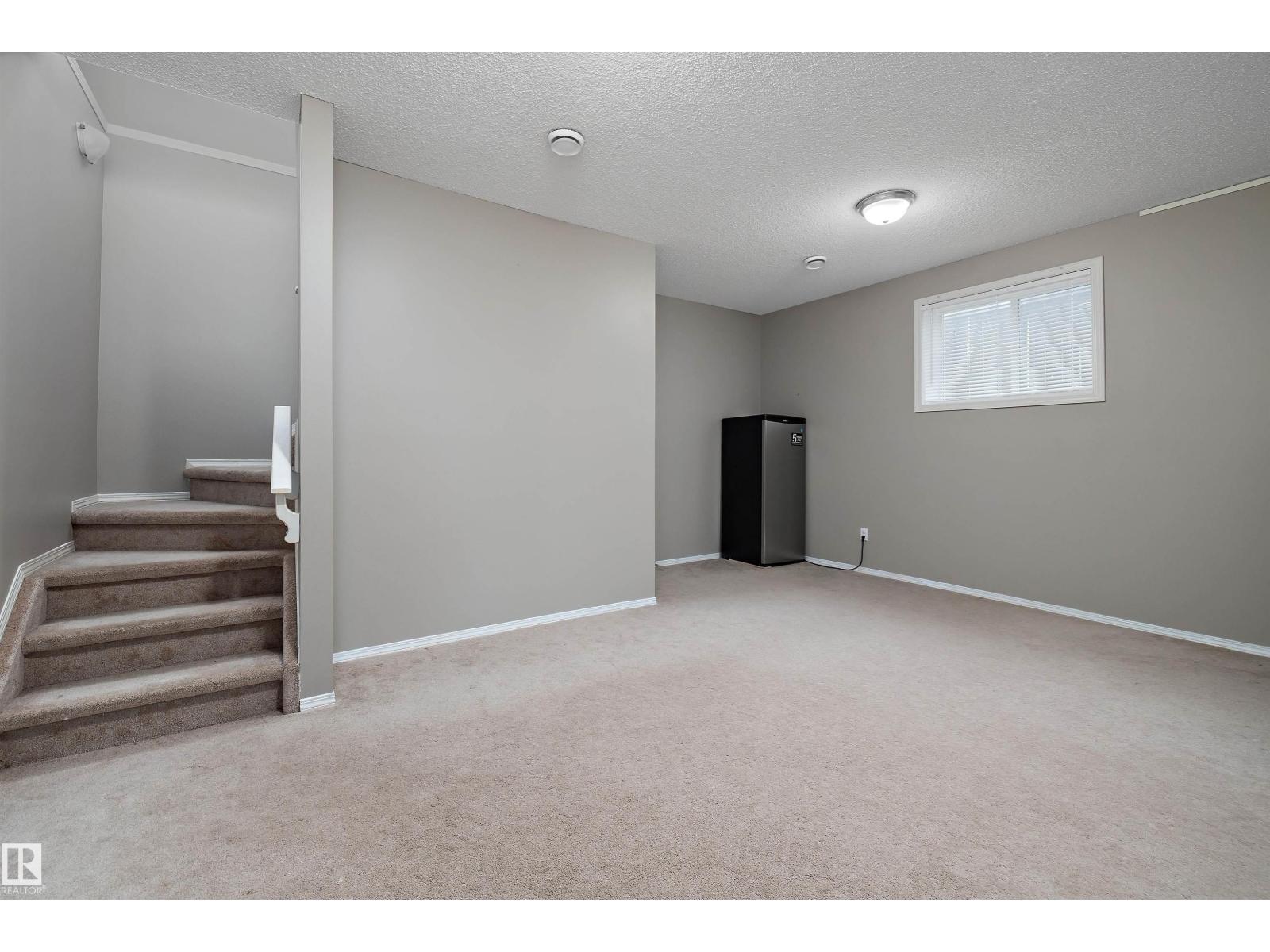 3114 32 Av Nw Property Photo 31