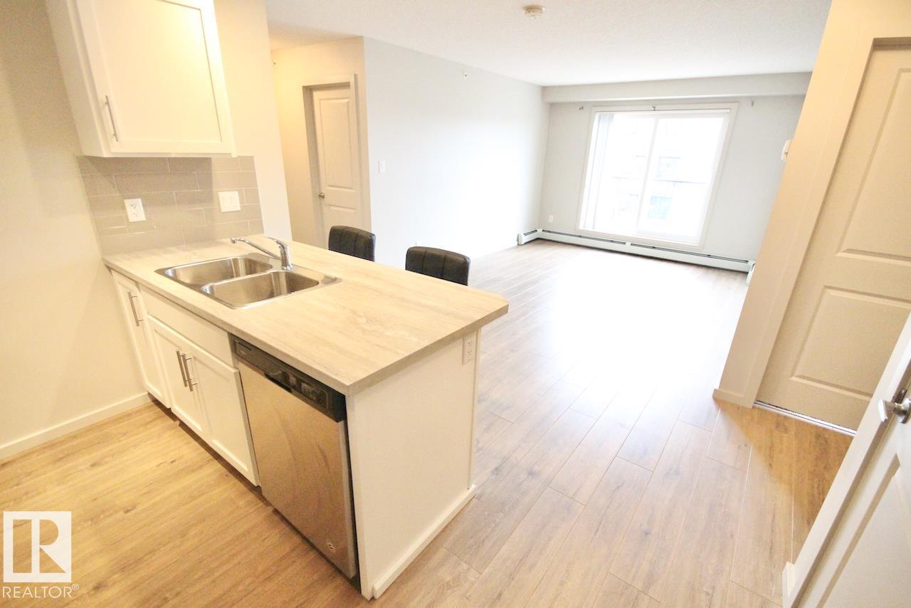 #417 5404 7 Av Sw Property Photo 16