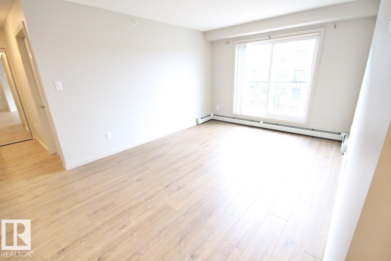 #417 5404 7 Av Sw Property Photo 17