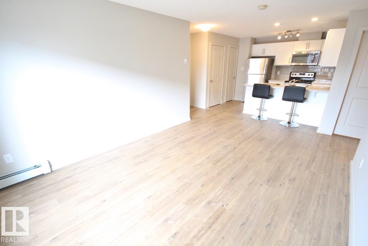 #417 5404 7 Av Sw Property Photo 19