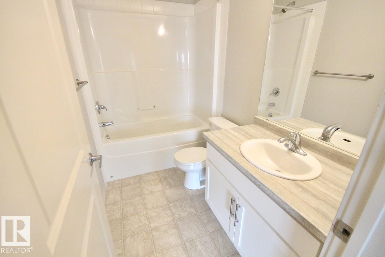 #417 5404 7 Av Sw Property Photo 28