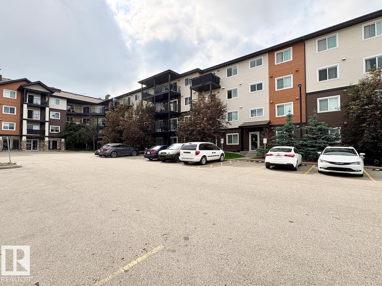 #417 5404 7 Av Sw Property Photo 36