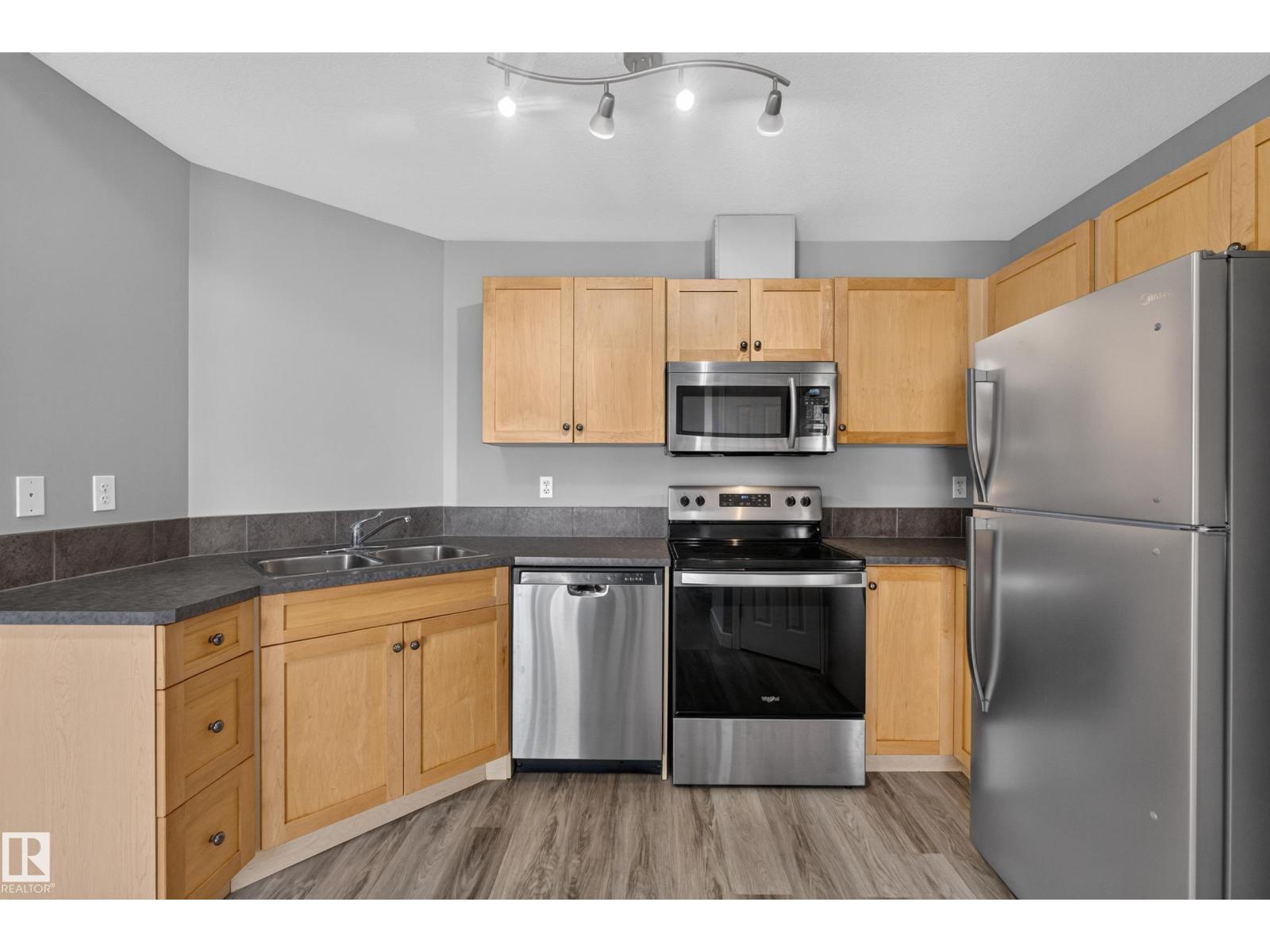 #69 150 Edwards Dr Sw Property Photo 22