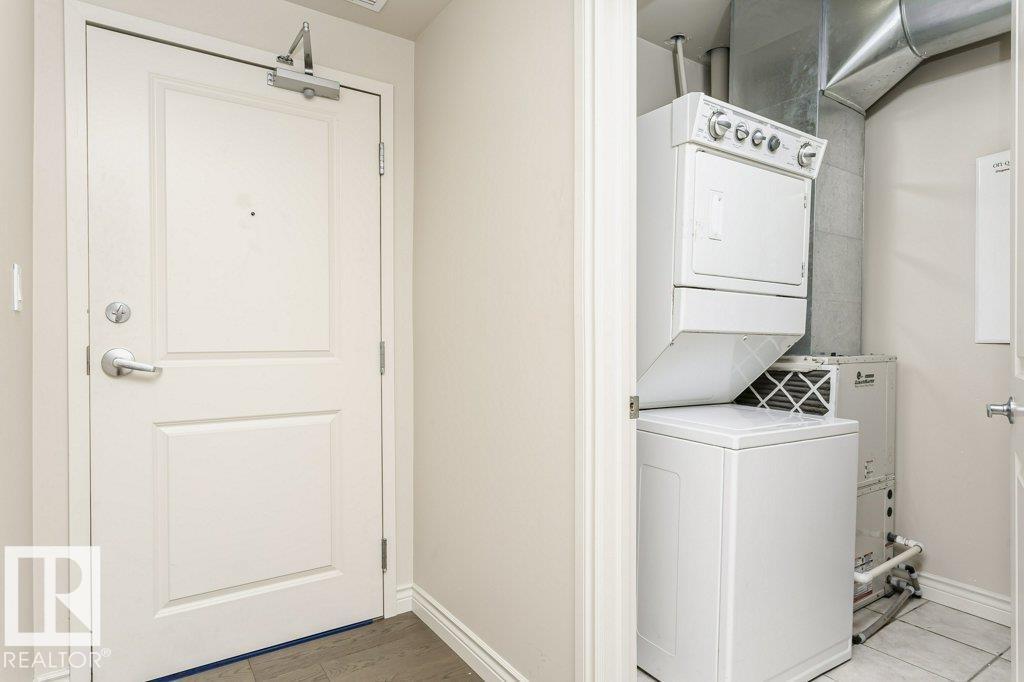 #103 9819 104 St Nw Property Photo 8
