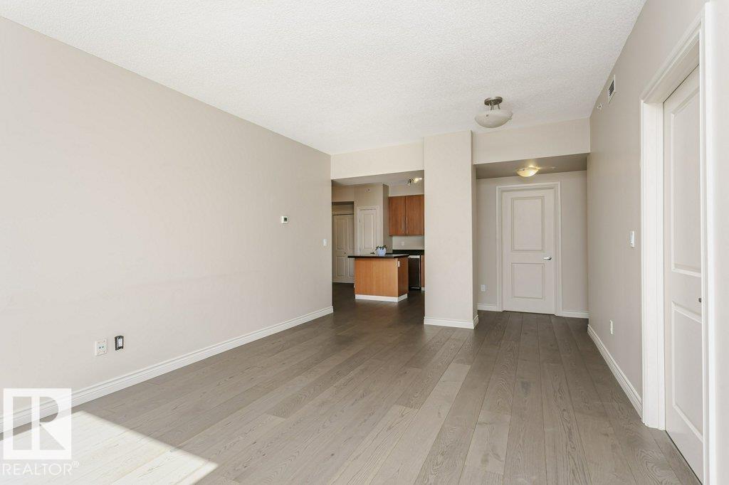 #103 9819 104 St Nw Property Photo 22