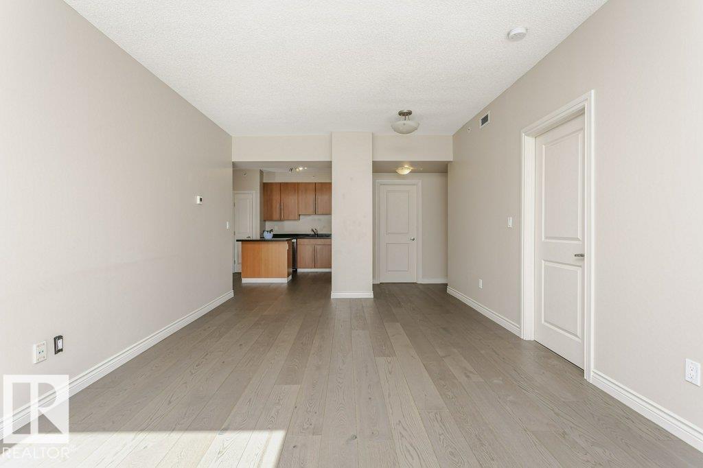 #103 9819 104 St Nw Property Photo 23