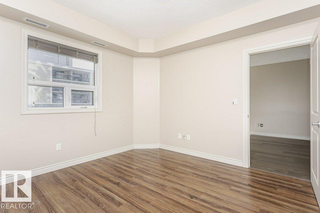 #103 9819 104 St Nw Property Photo 25