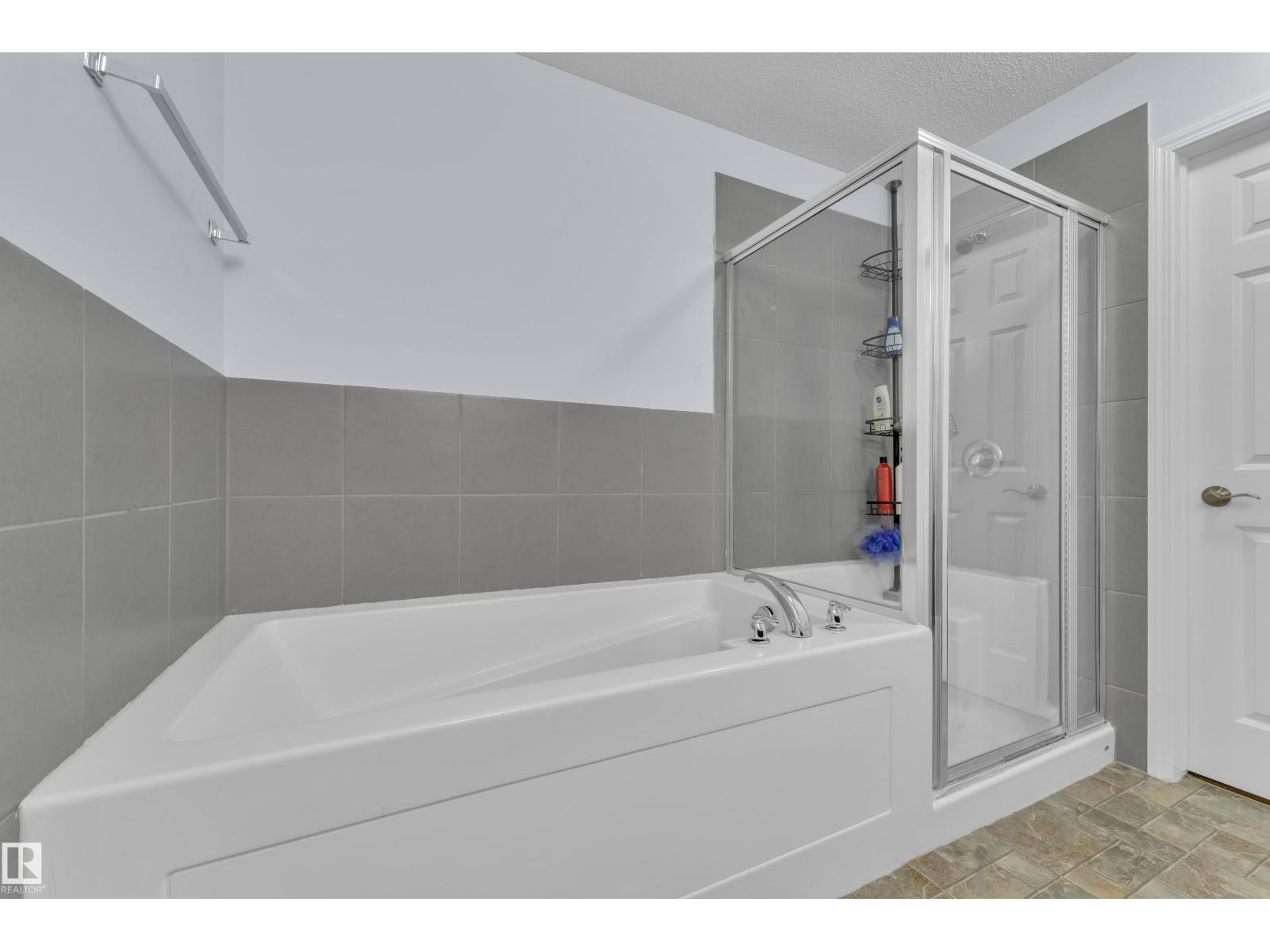 2573 Cole Cr Sw Property Photo 27