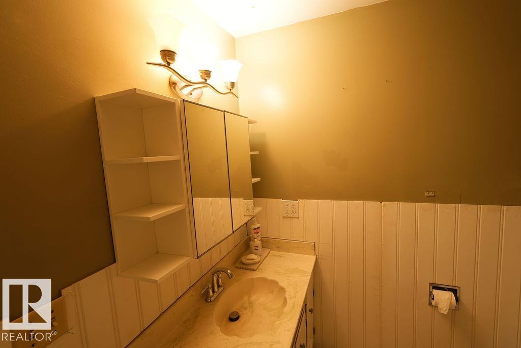 13836 26 St Nw Property Photo 22