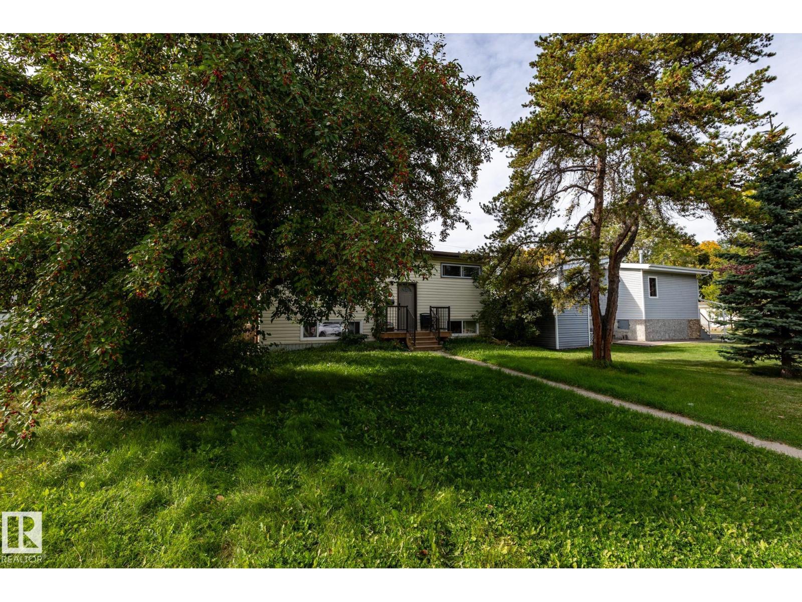 10972 157 St Nw Property Photo 27