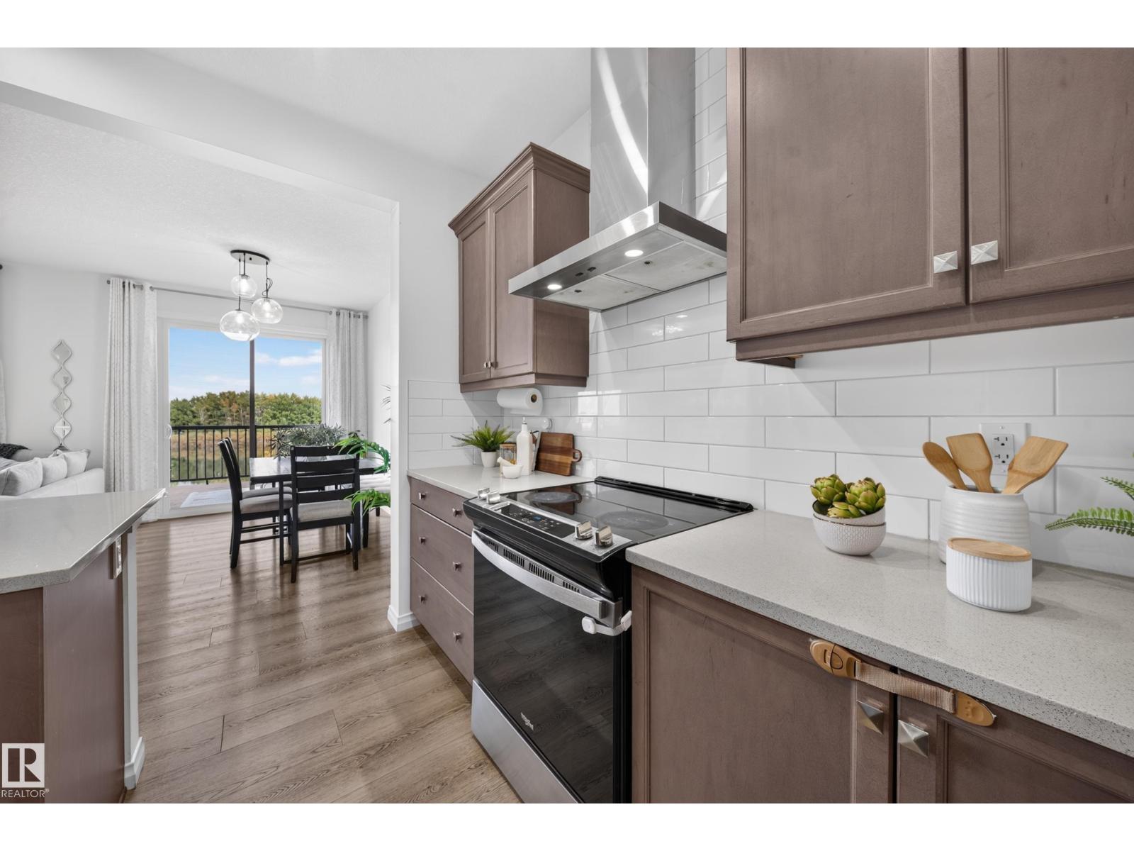 4104 3 Av Sw Property Photo 17