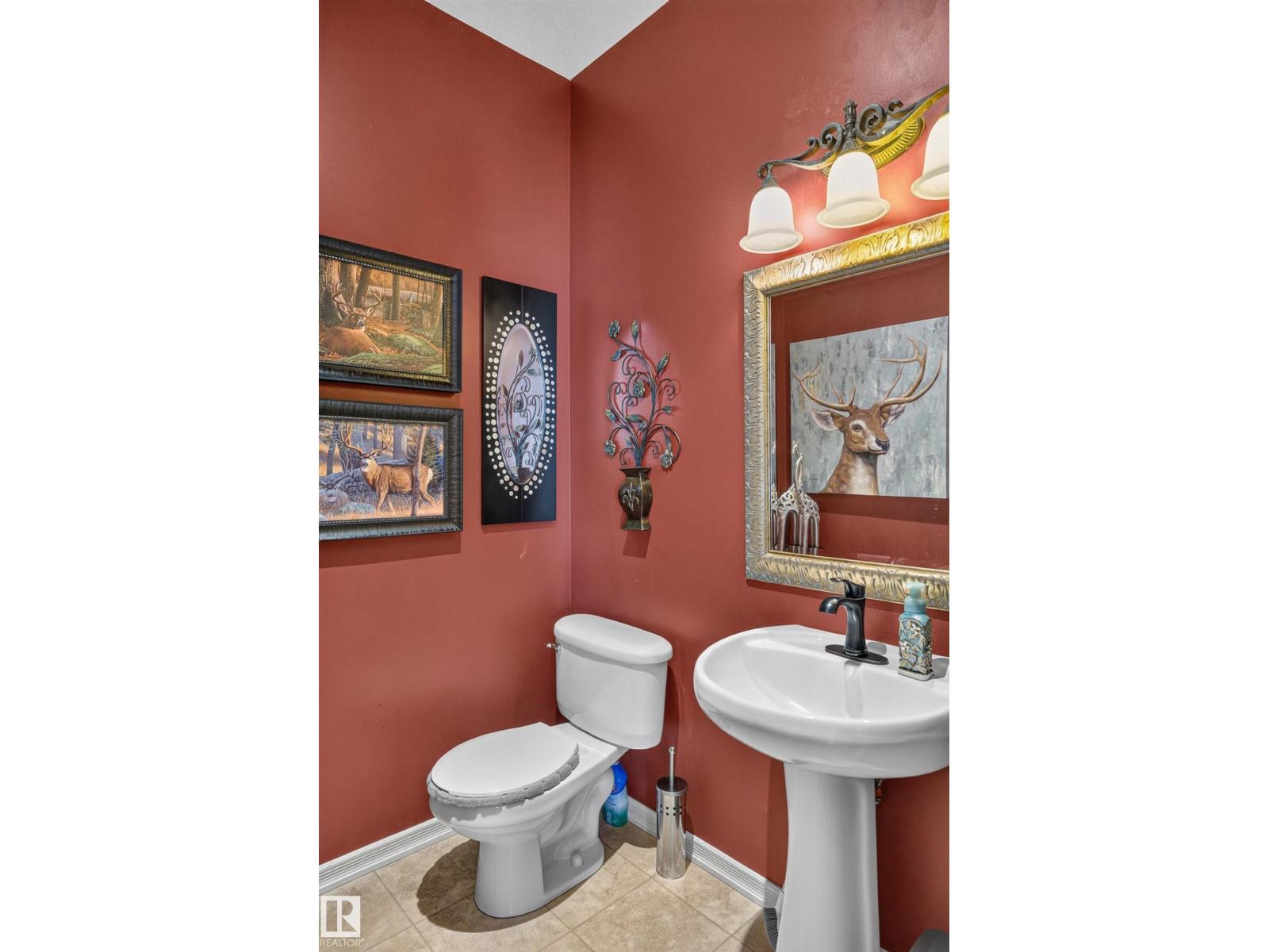 20435 56 Av Nw Property Photo 16