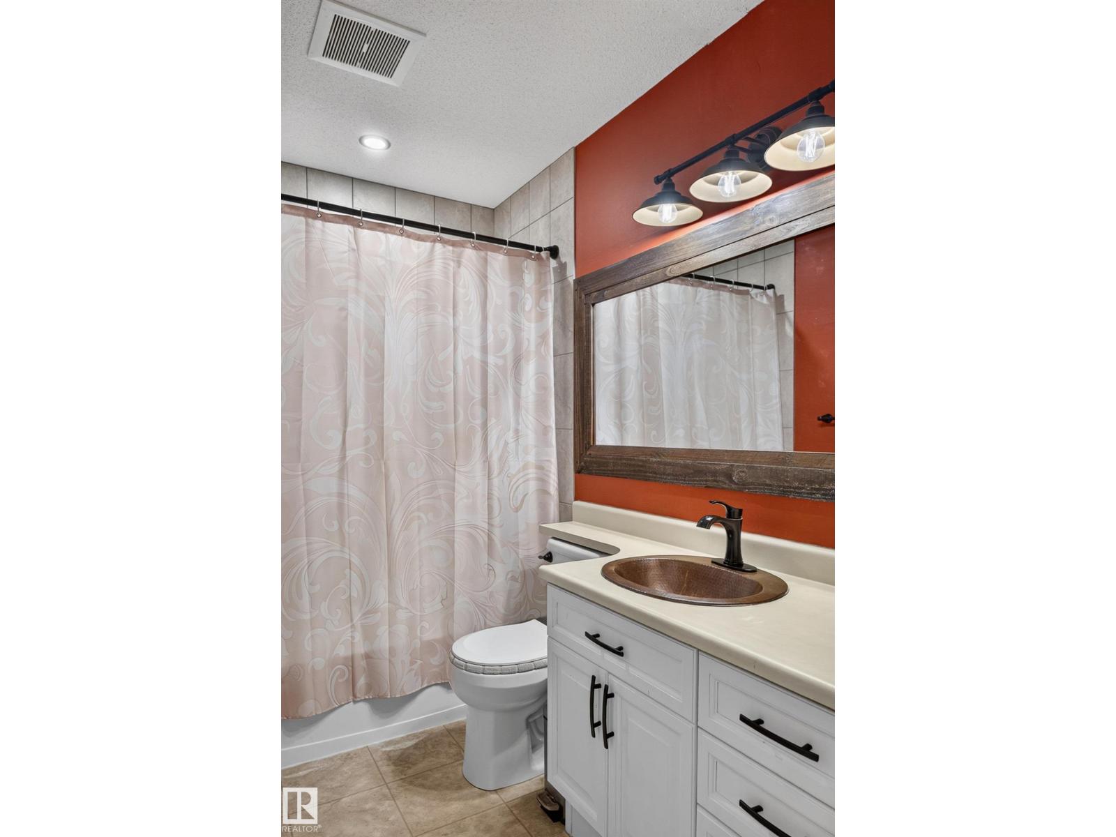 20435 56 Av Nw Property Photo 29