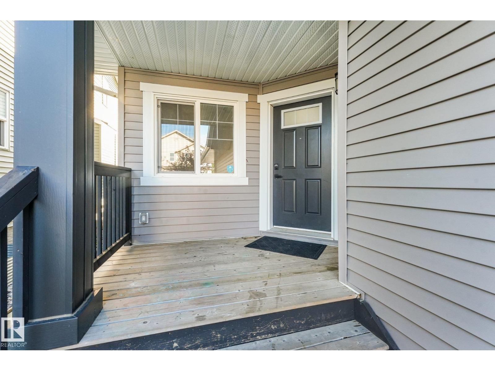 7832 Erasmus Wd Nw Property Photo 2