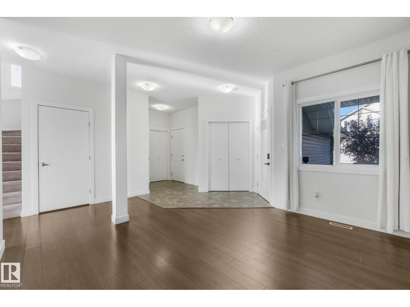 7832 Erasmus Wd Nw Property Photo 6