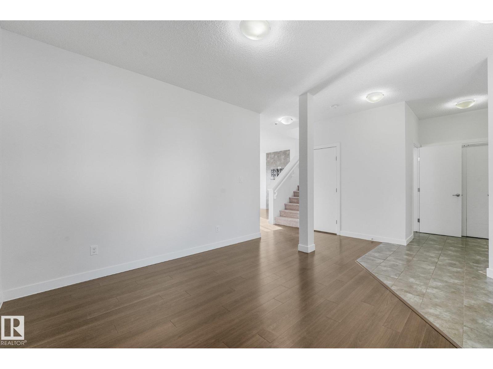 7832 Erasmus Wd Nw Property Photo 7