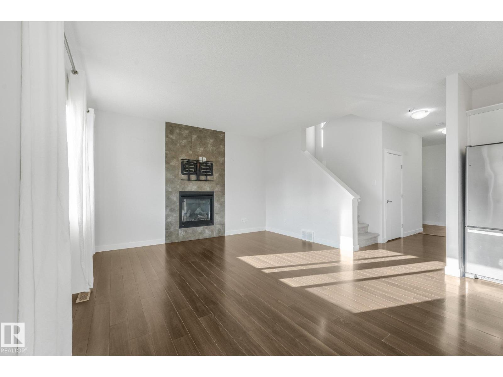 7832 Erasmus Wd Nw Property Photo 13