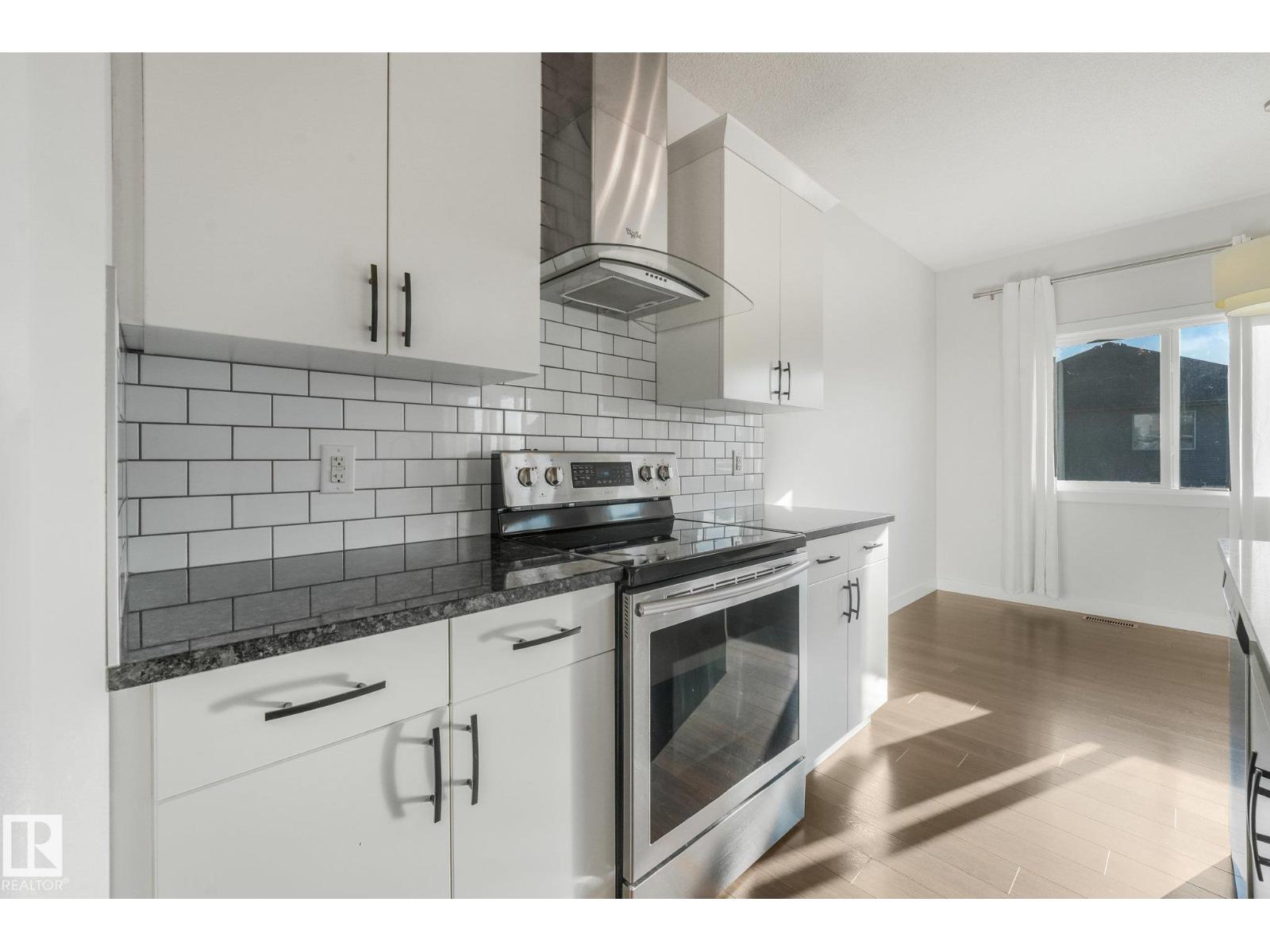 7832 Erasmus Wd Nw Property Photo 21
