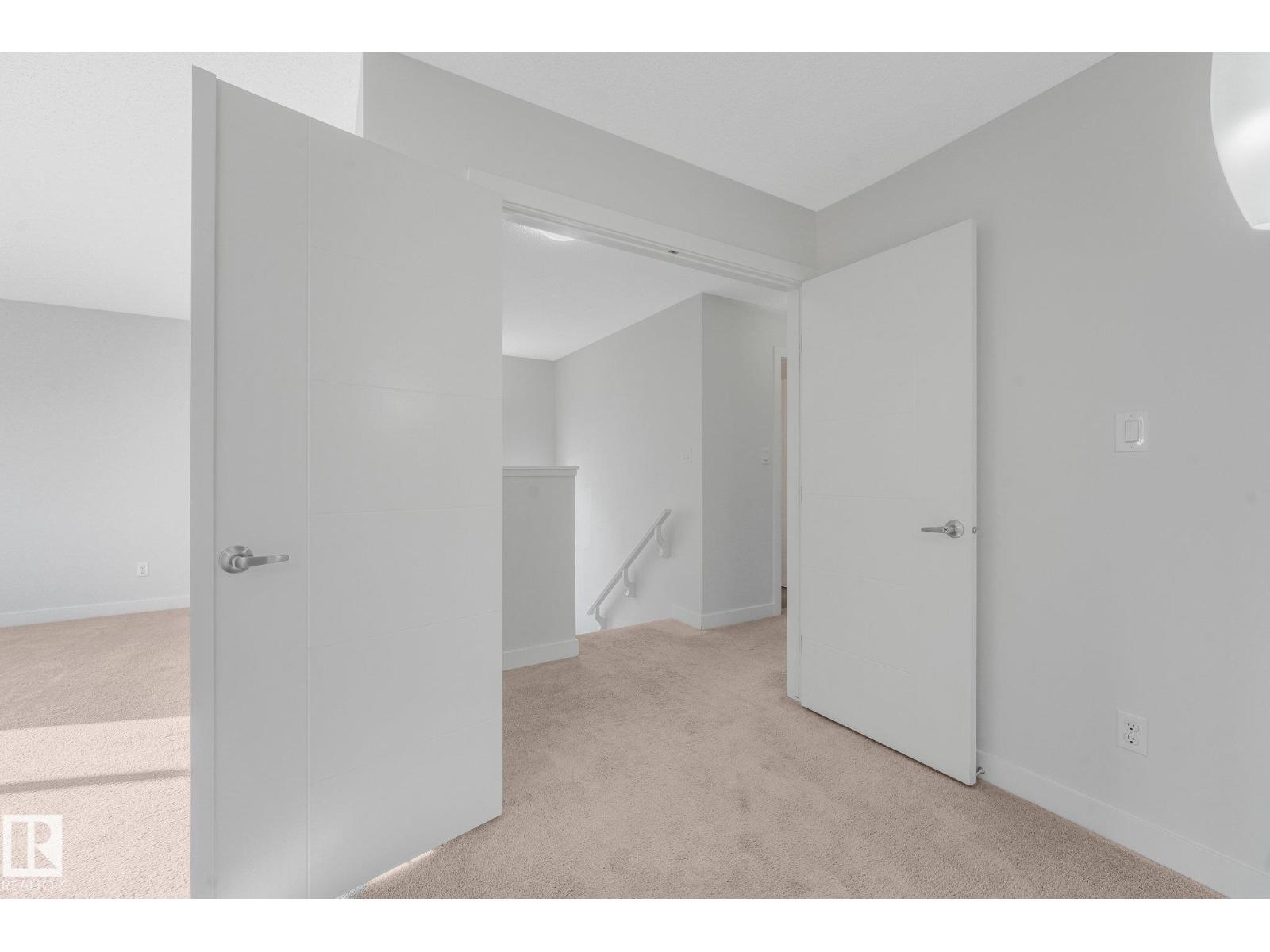 7832 Erasmus Wd Nw Property Photo 35
