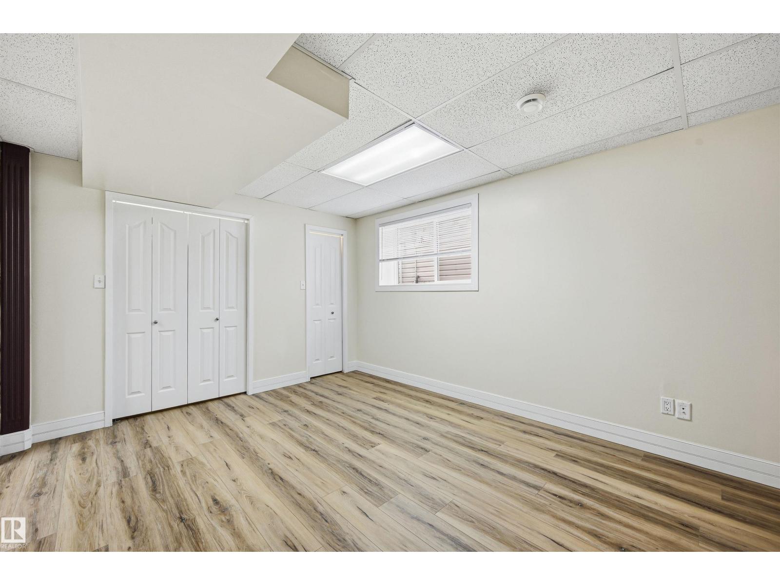 11615 8 Av Nw Property Photo 29