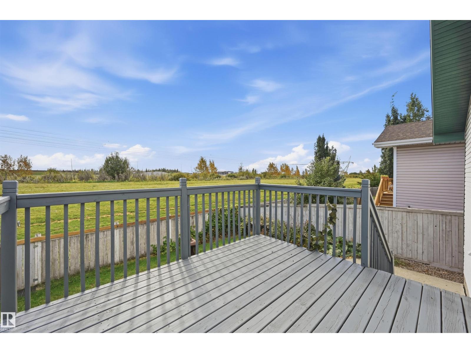 11615 8 Av Nw Property Photo 38