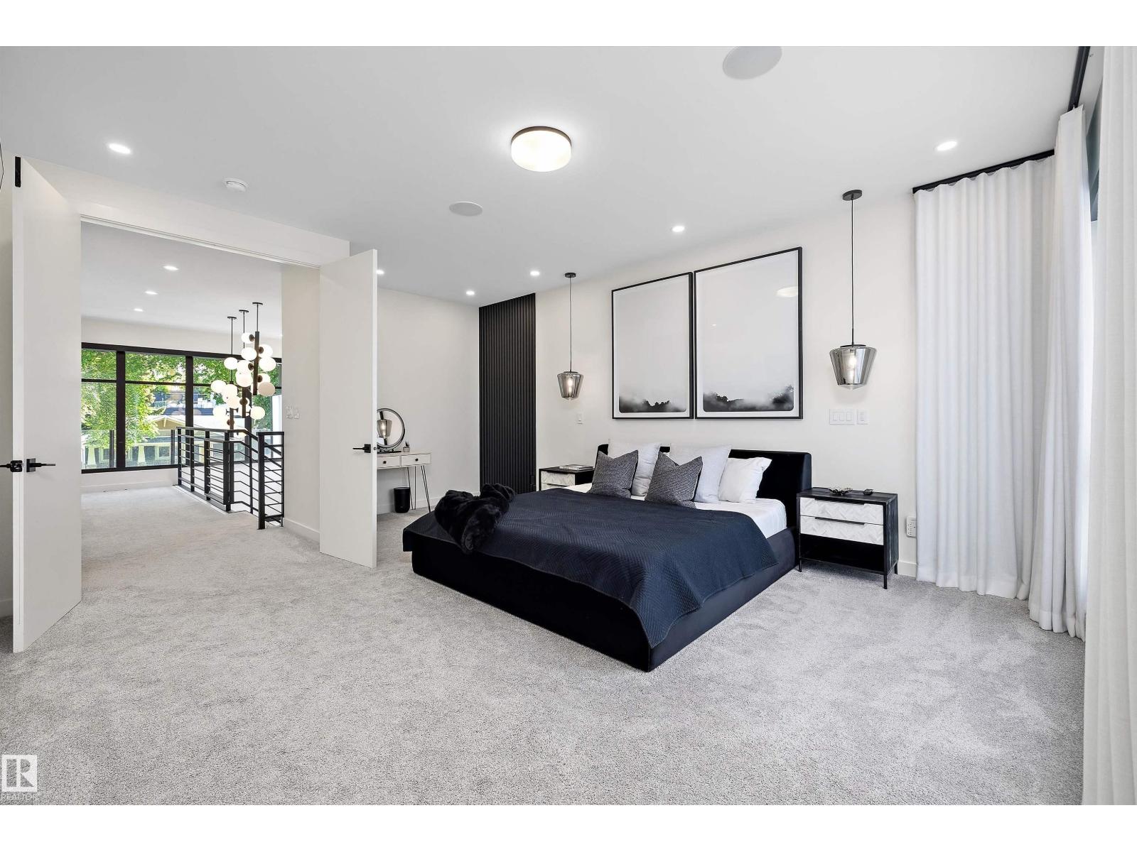 14624 93 Av Nw Property Photo 35