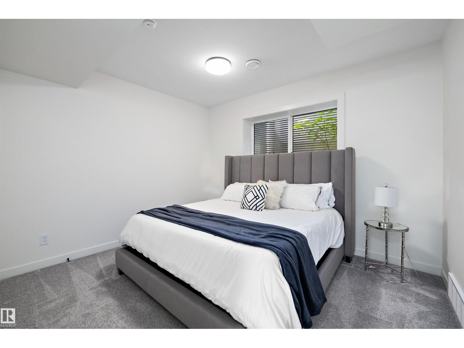 14624 93 Av Nw Property Photo 55