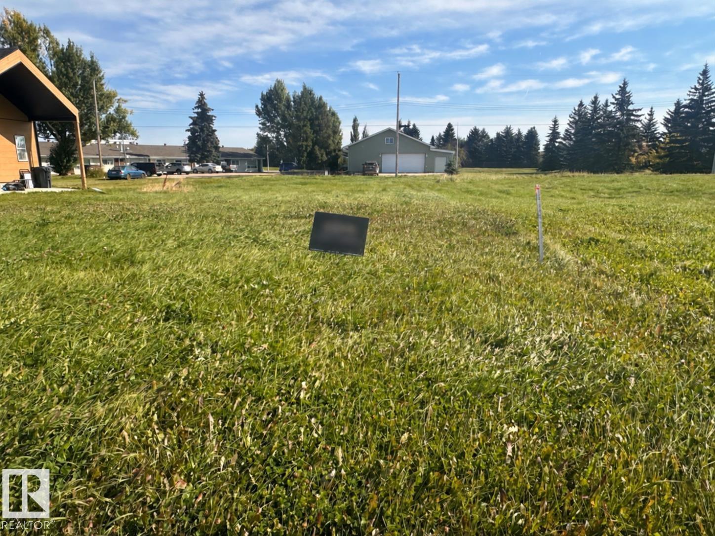 4739 47 St Property Photo 1