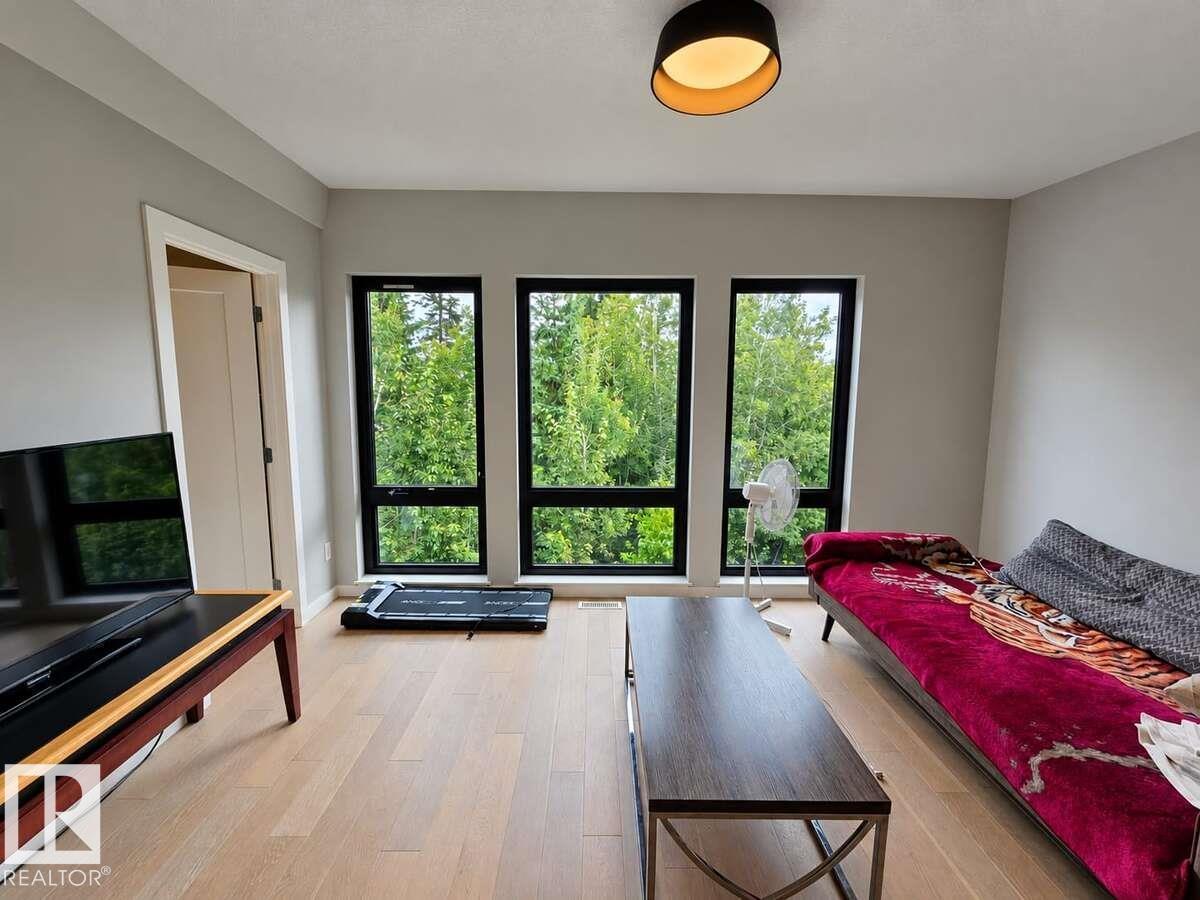 #5 1304 Rutherford Rd Sw Property Photo 33
