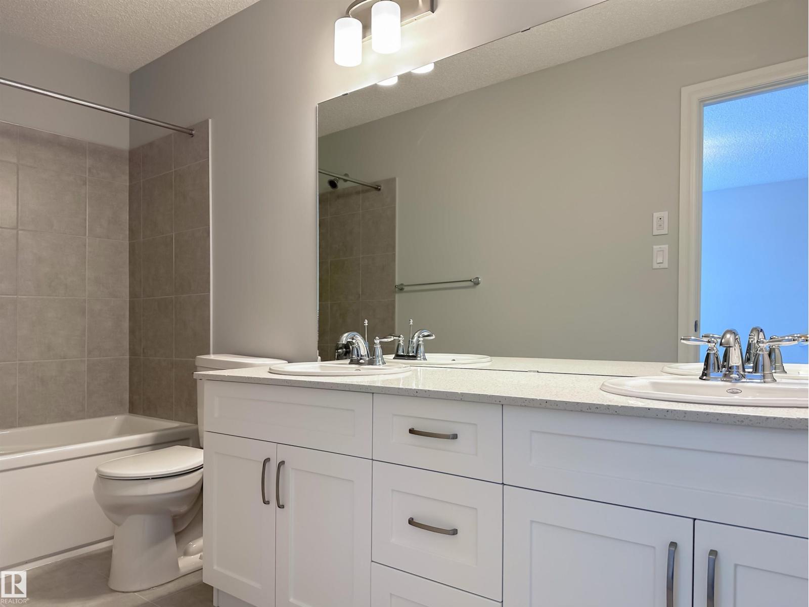 18832 28 Av Nw Property Photo 14