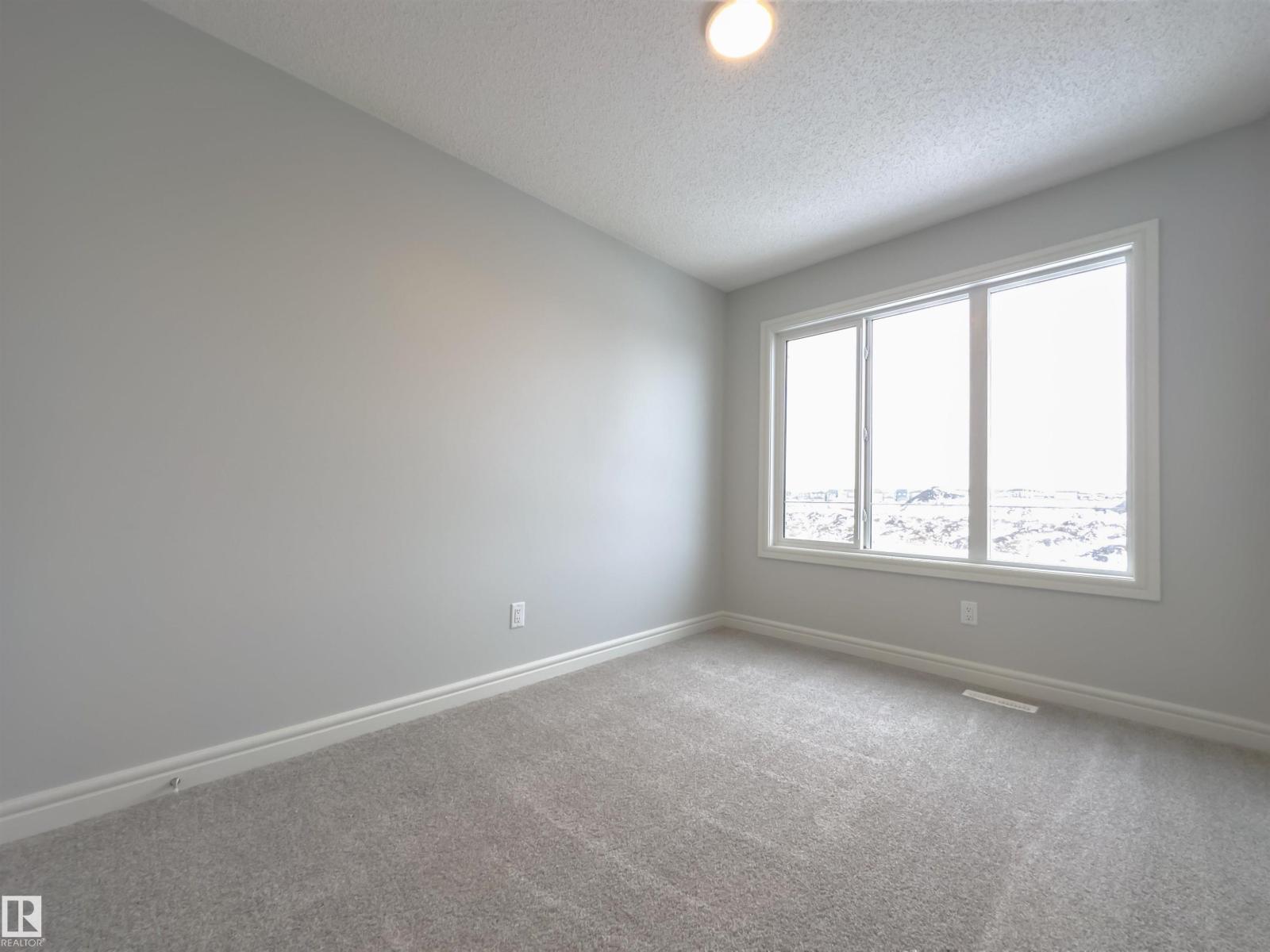 18832 28 Av Nw Property Photo 20