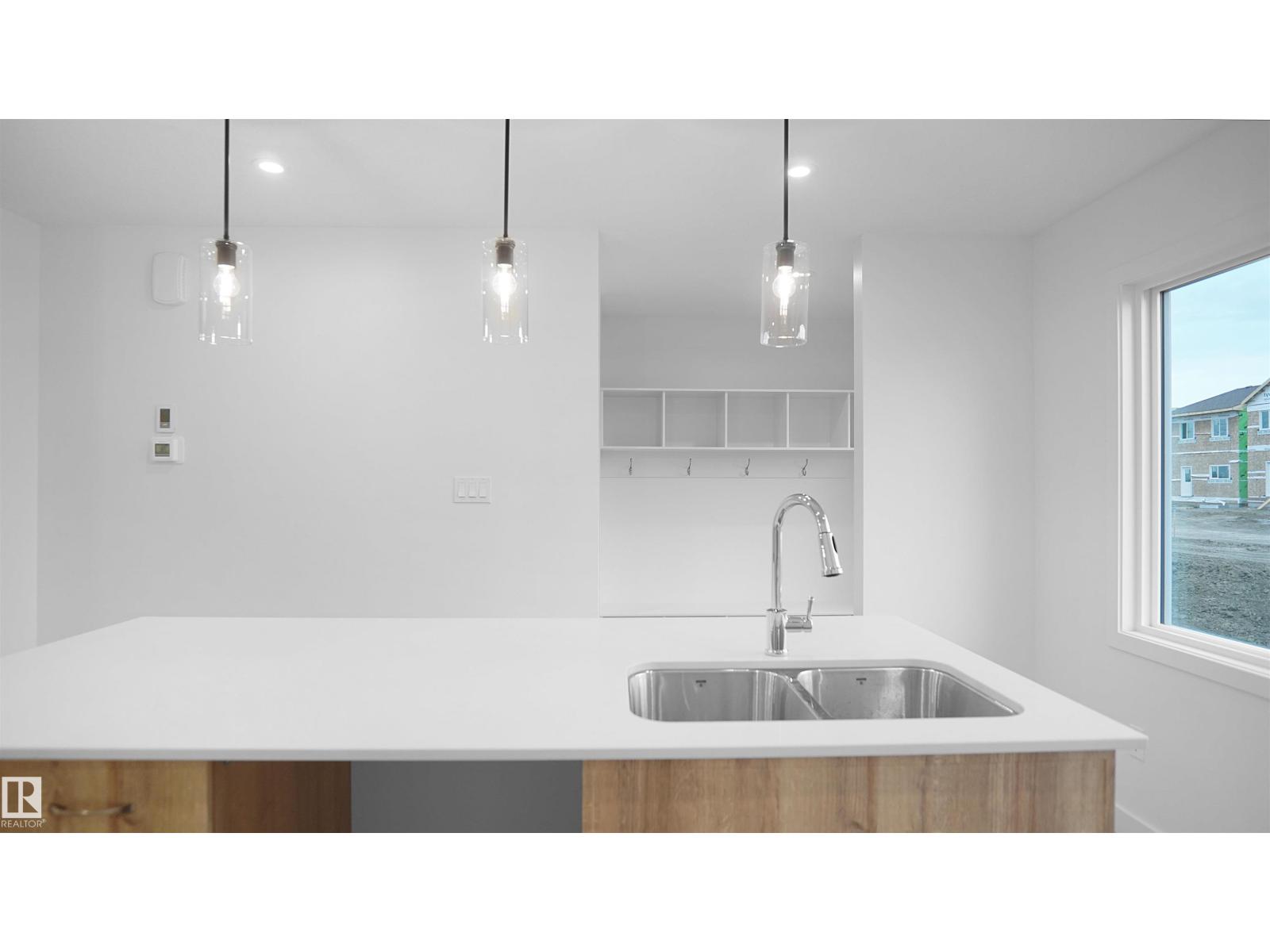 20843 16 Av Nw Property Photo 17