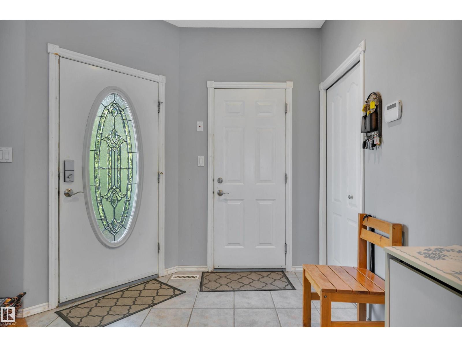 14932 136 St Nw Property Photo 5