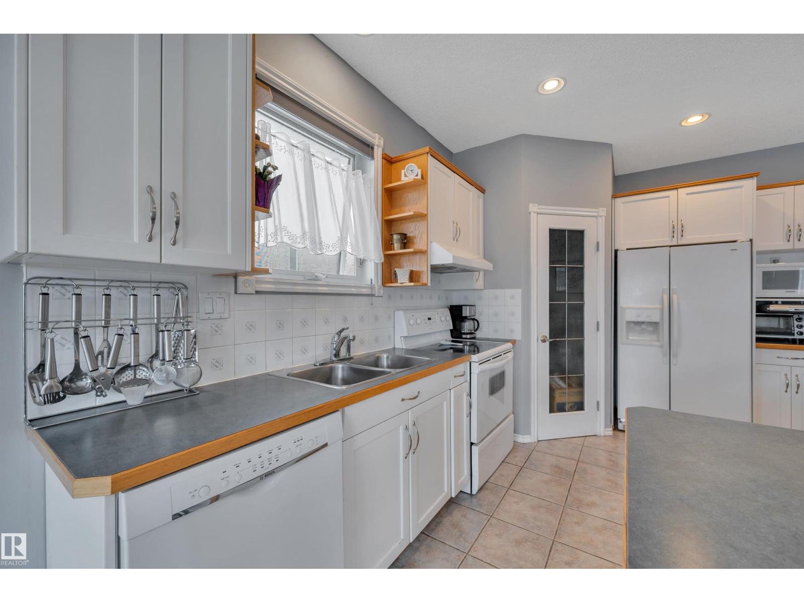 14932 136 St Nw Property Photo 13