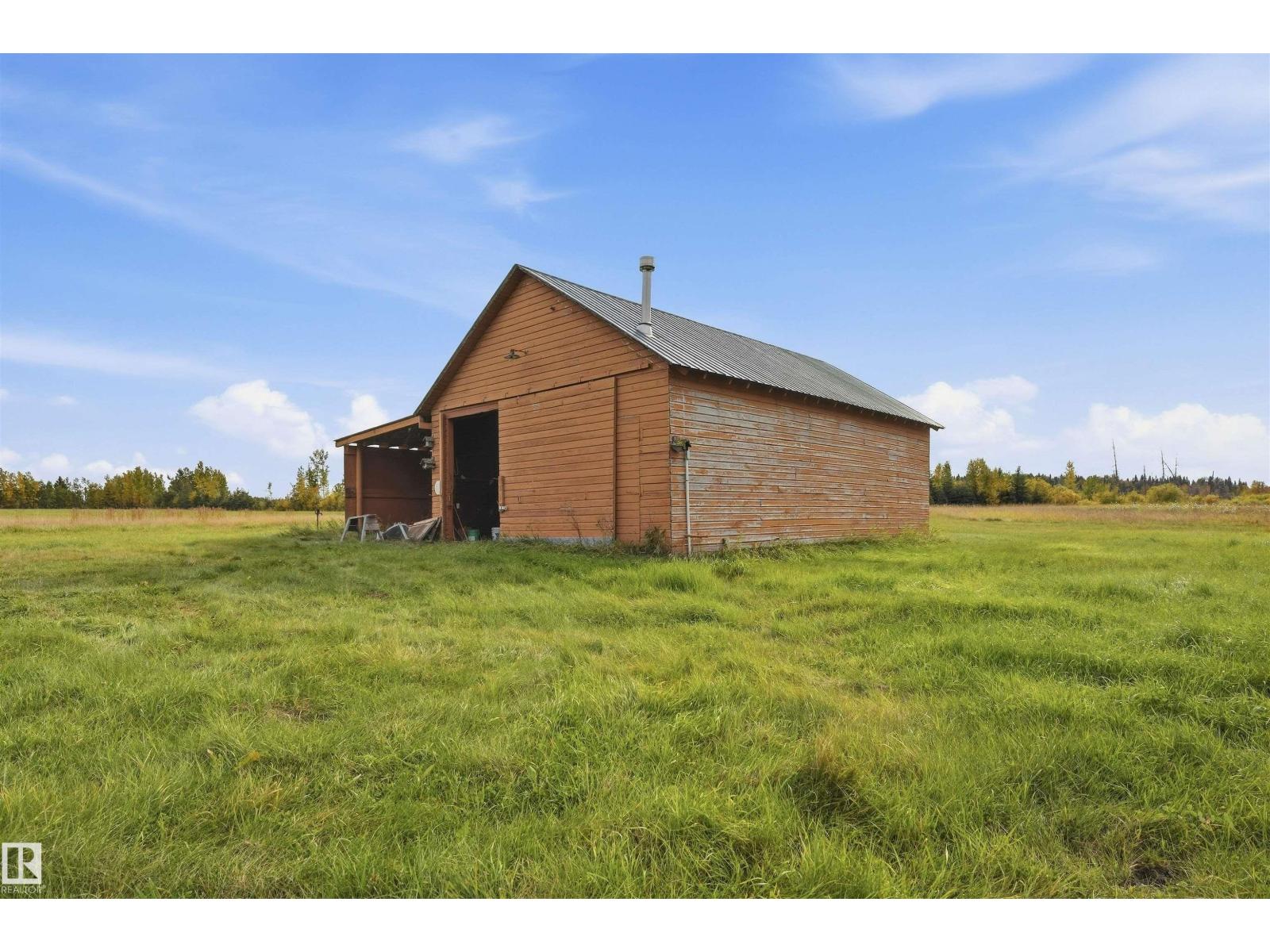 10005 Twp Rd 533 Property Photo 40