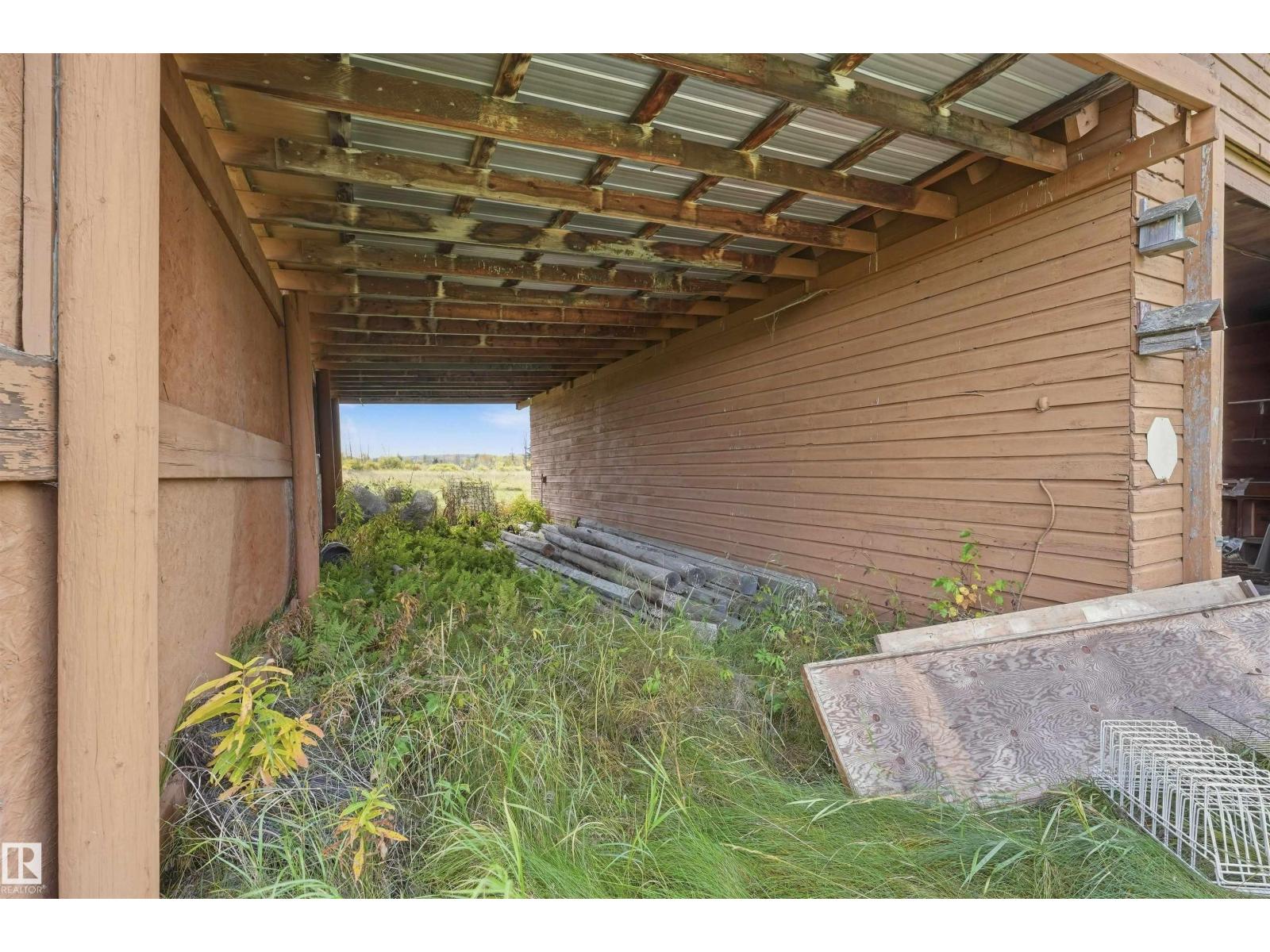 10005 Twp Rd 533 Property Photo 43