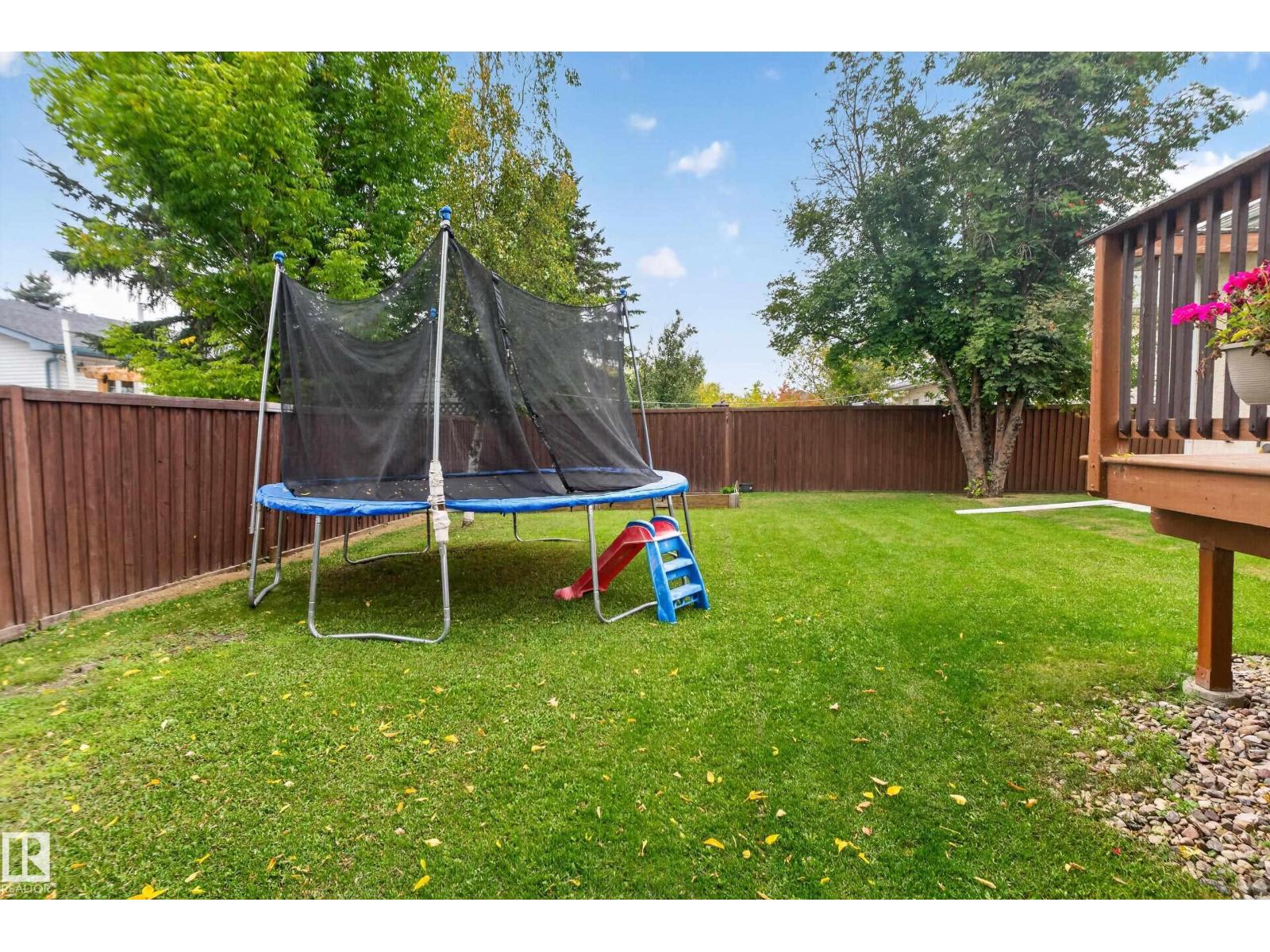 9504 95 St Se Property Photo 54