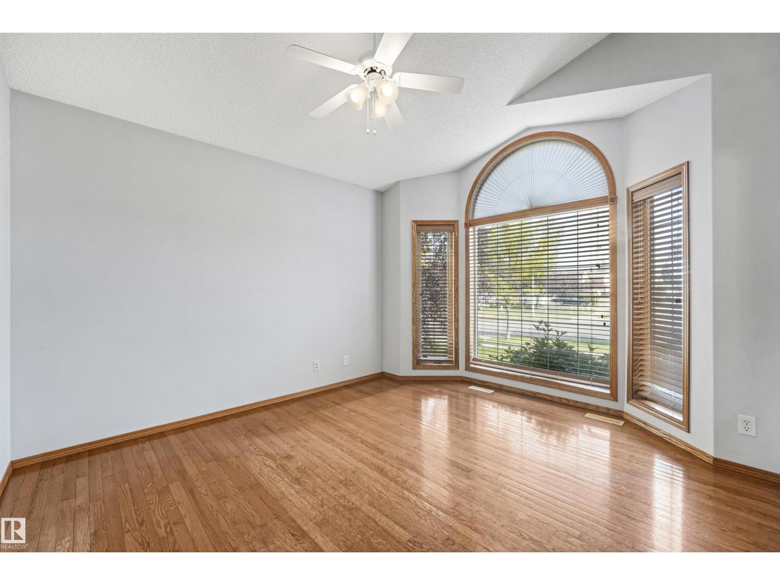 16206 84 St Nw Property Photo 8