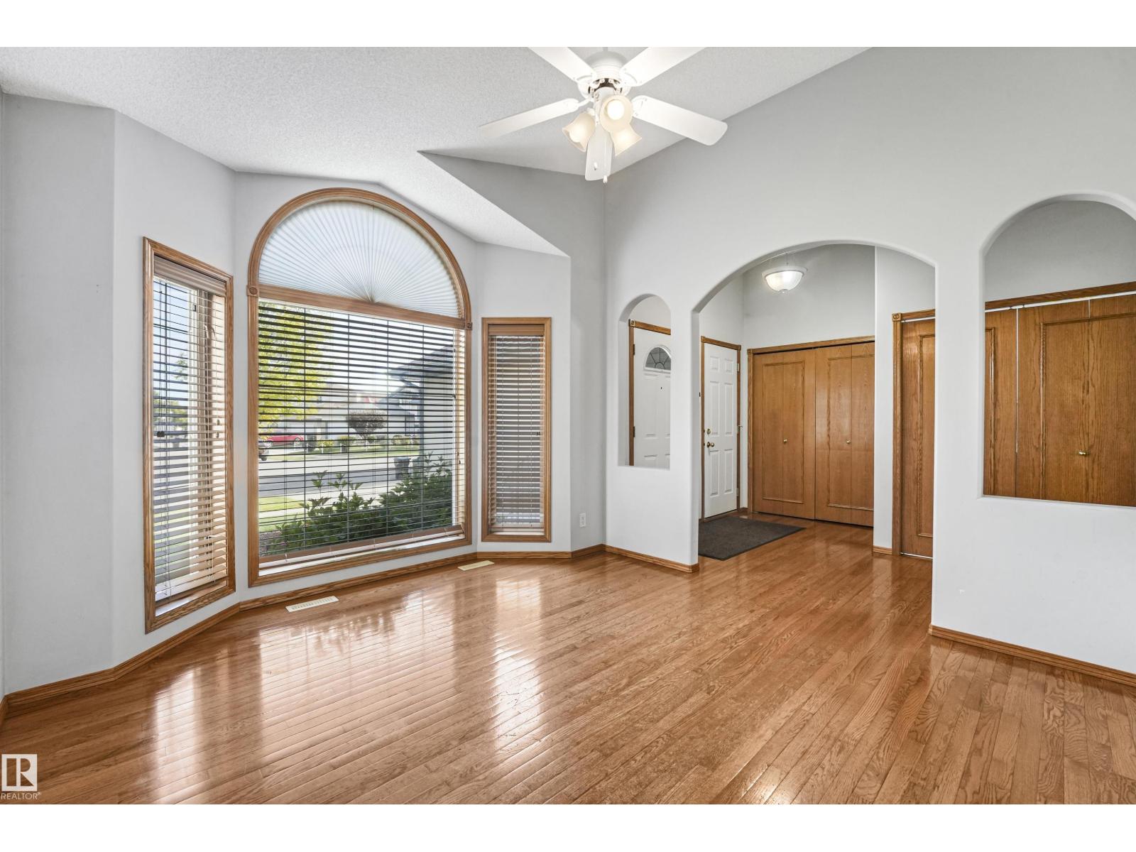 16206 84 St Nw Property Photo 9