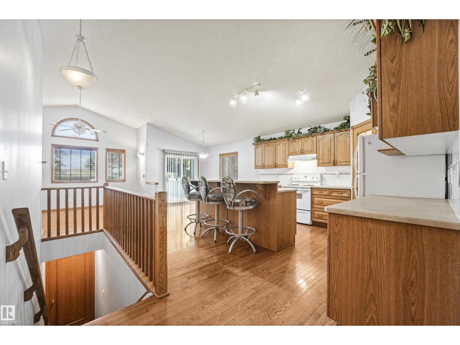 16206 84 St Nw Property Photo 11