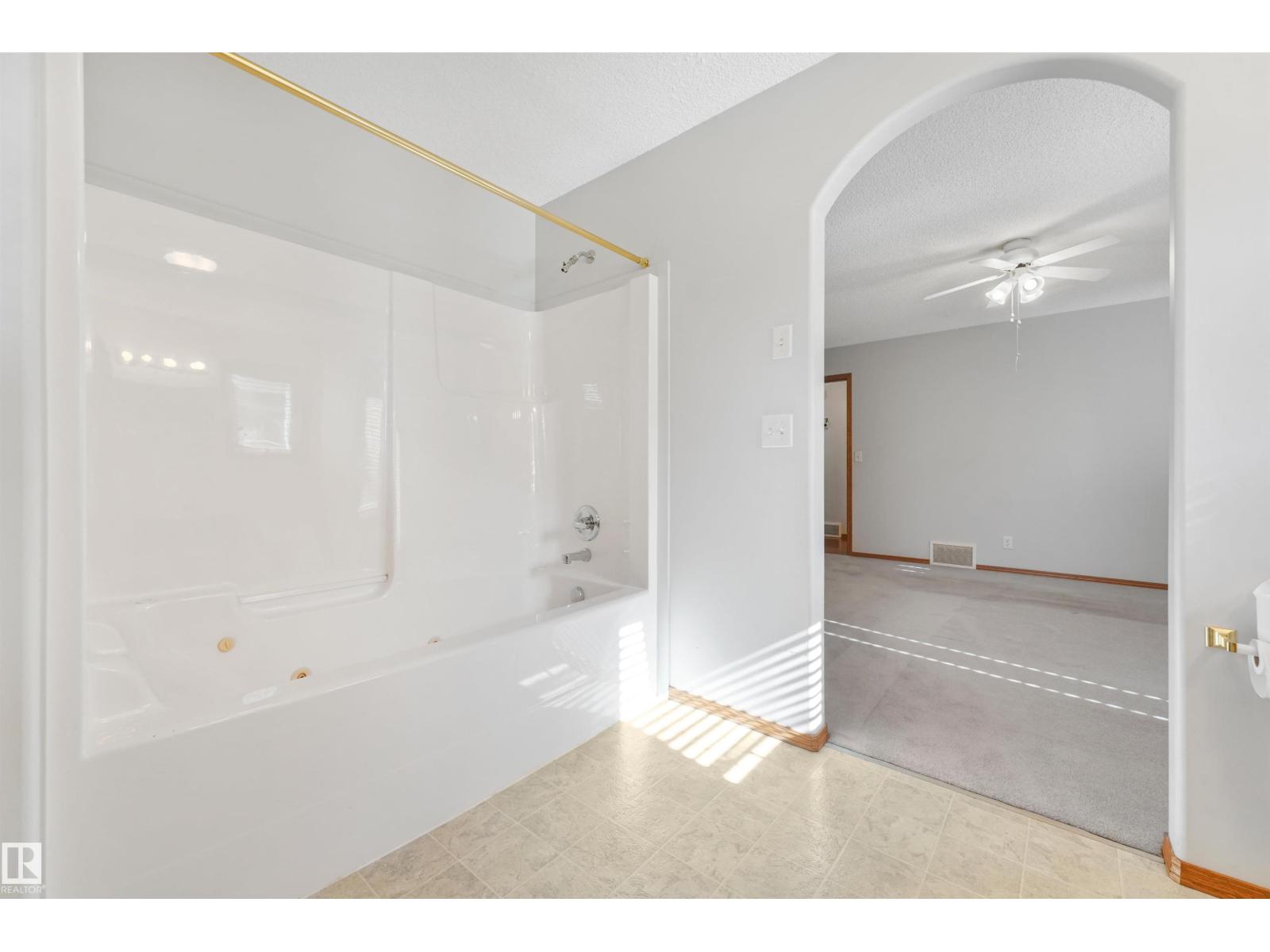 16206 84 St Nw Property Photo 35