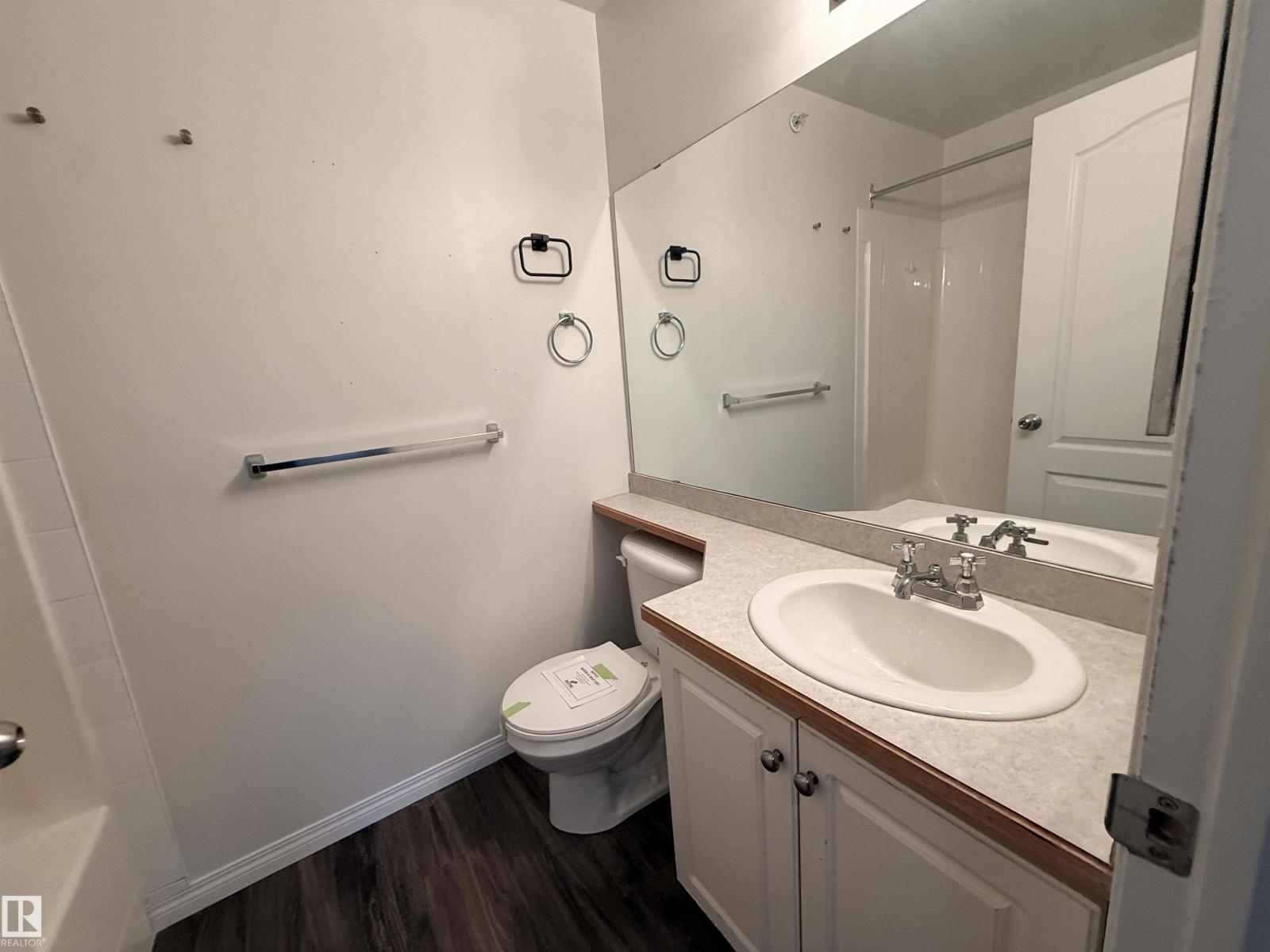 #515 11325 83 St Nw Property Photo 9