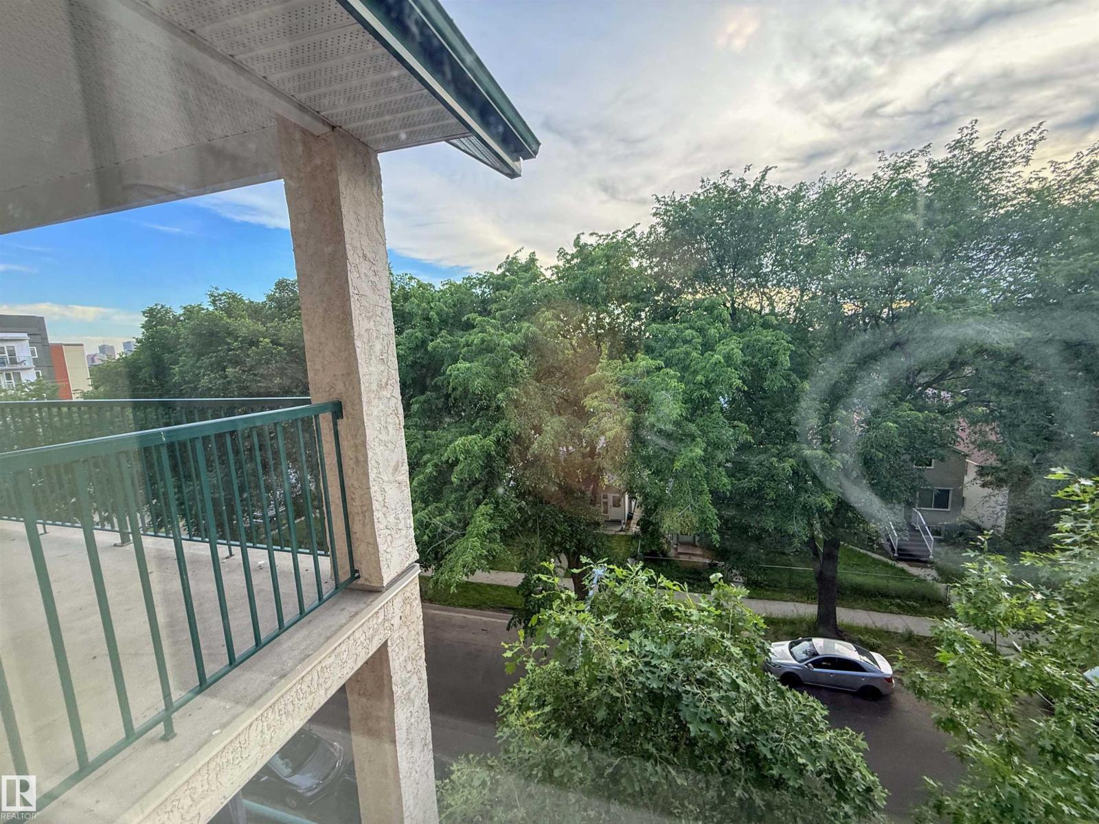 #515 11325 83 St Nw Property Photo 12